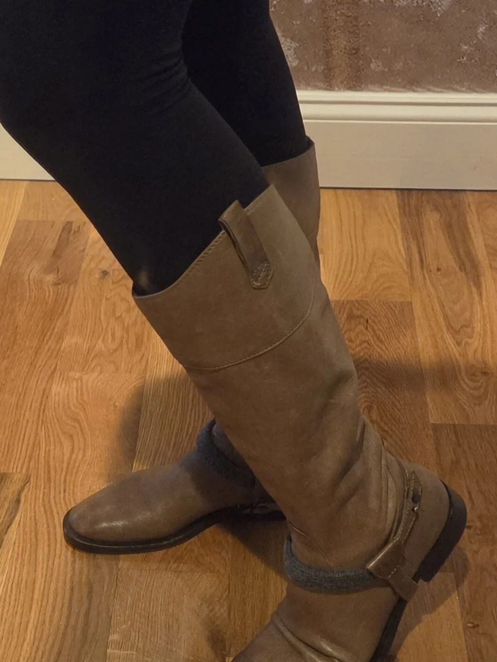 I DIED!! Brunello Cucinelli Brown Leather Riding Boots $2600